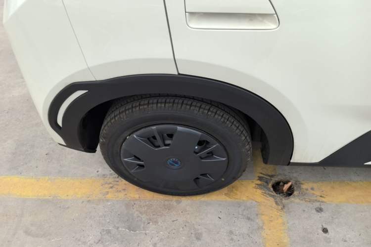Used BYD Seagull 2025 Intelligent Driving Version 305 km Dynamic Edition Right Rear Wheel Hub