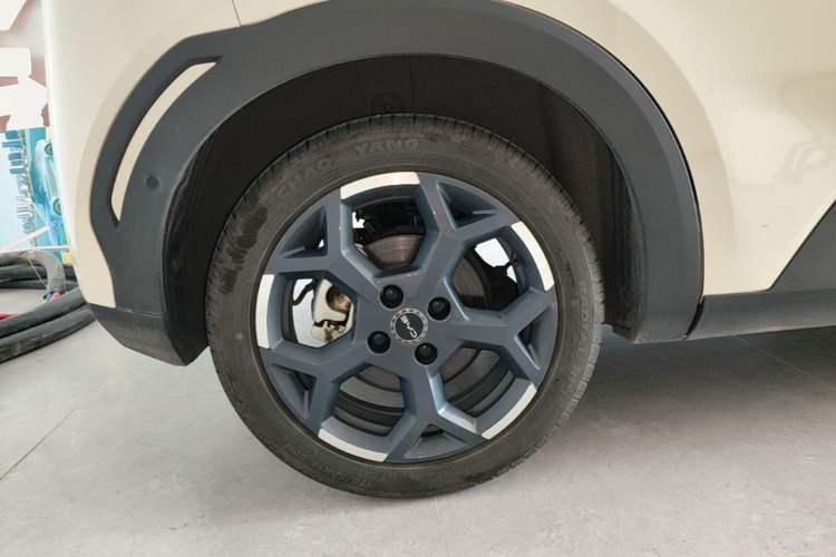 Used BYD Seagull 2025 Smart Drive Version 305 km Freedom Edition Right Rear Wheel Hub