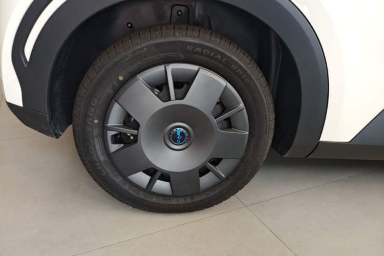 Used BYD Seagull 2025 Intelligent Driving Version 305 km Dynamic Edition Right Rear Wheel Hub