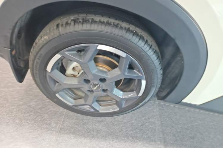 Used BYD Seagull 2025 305 km Free Version Right Rear Wheel Hub