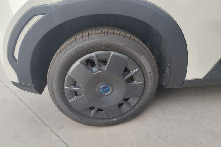 Used BYD Seagull 2025 Intelligent Driving Version 305 km Dynamic Edition Right Rear Wheel Hub