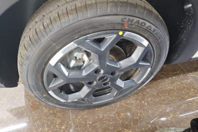 Used BYD Seagull 2025 Smart Drive Version 305 km Freedom Edition Right Rear Wheel Hub