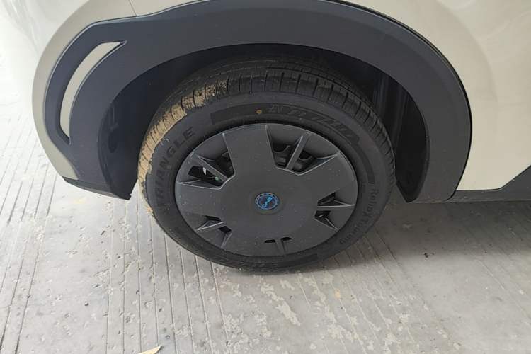 Used BYD Seagull 2025 Intelligent Driving Version 305 km Dynamic Edition Right Rear Wheel Hub