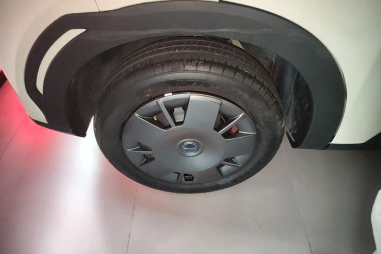 Used BYD Seagull 2025 305km Active Version Right Rear Wheel Hub