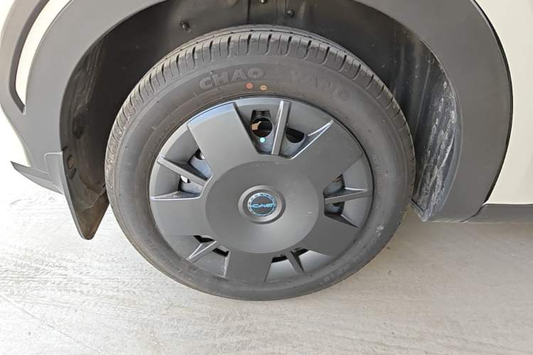 Used BYD Seagull 2025 Intelligent Driving Version 305 km Dynamic Edition Right Rear Wheel Hub