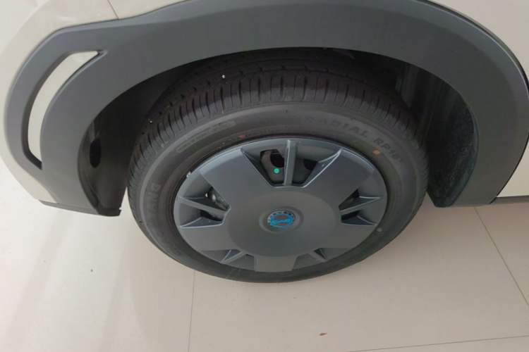 Used BYD Seagull 2025 Intelligent Driving Version 305 km Dynamic Edition Right Rear Wheel Hub