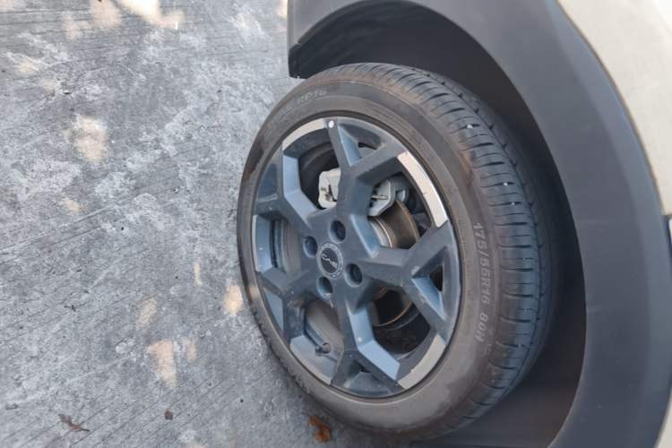 Used BYD Seagull 2025 305 km Free Version Right Rear Wheel Hub