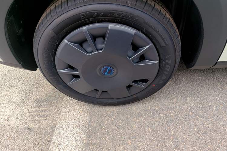 Used BYD Seagull 2025 Intelligent Driving Version 305 km Dynamic Edition Right Rear Wheel Hub