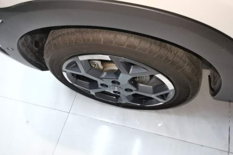 Used BYD Seagull 2025 Smart Drive Version 305 km Freedom Edition Right Rear Wheel Hub