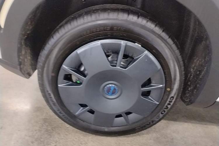 Used BYD Seagull 2025 Intelligent Driving Version 305 km Dynamic Edition Right Rear Wheel Hub
