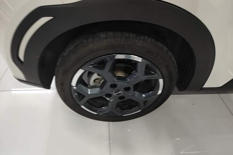 Used BYD Seagull 2025 305 km Free Version Right Rear Wheel Hub