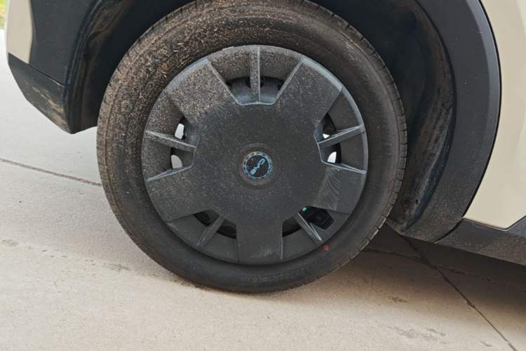 Used BYD Seagull 2025 Intelligent Driving Version 305 km Dynamic Edition Right Rear Wheel Hub