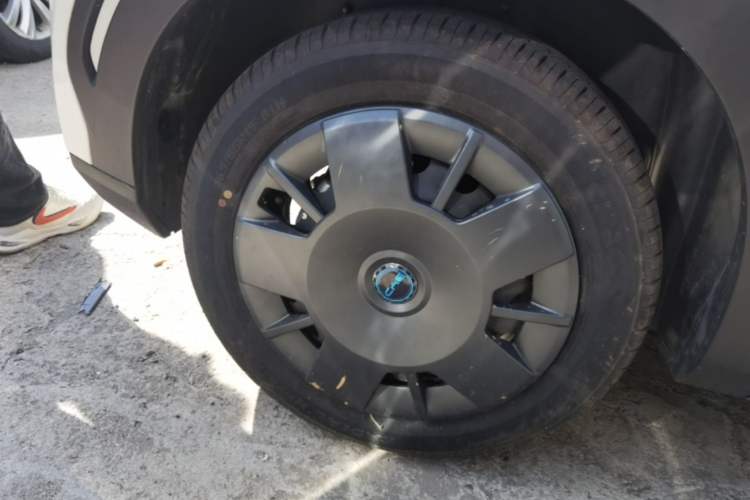 Used BYD Seagull 2025 Intelligent Driving Version 305 km Dynamic Edition Right Rear Wheel Hub