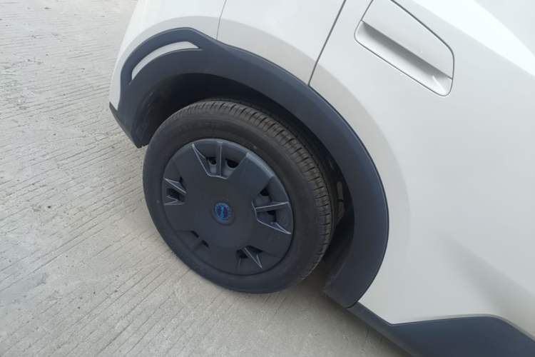 Used BYD Seagull 2025 Intelligent Driving Version 305 km Dynamic Edition Right Rear Wheel Hub
