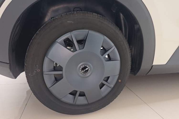 Used BYD Seagull 2025 305km Active Version Right Rear Wheel Hub