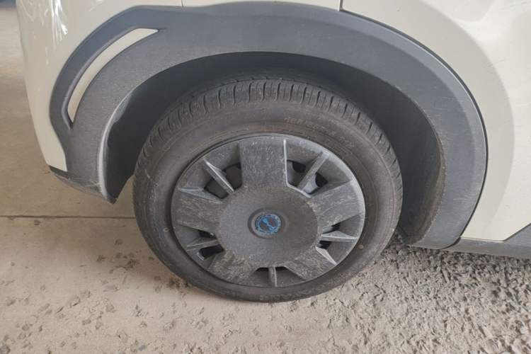 Used BYD Seagull 2025 Intelligent Driving Version 305 km Dynamic Edition Right Rear Wheel Hub