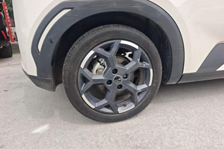 Used BYD Seagull 2025 Smart Drive Version 305 km Freedom Edition Right Rear Wheel Hub