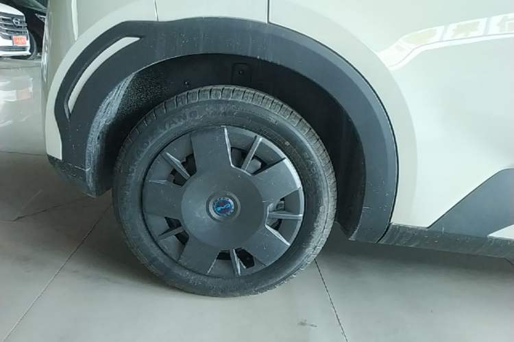 Used BYD Seagull 2025 Intelligent Driving Version 305 km Dynamic Edition Right Rear Wheel Hub