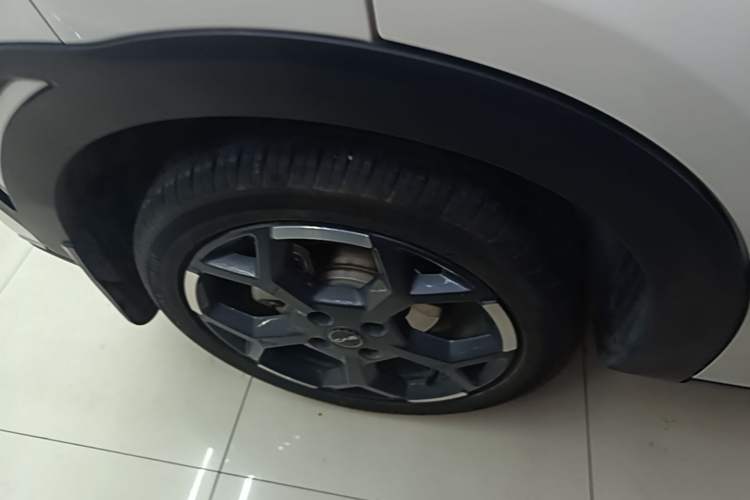 Used BYD Seagull 2025 305 km Free Version Right Rear Wheel Hub