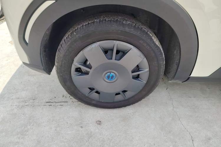 Used BYD Seagull 2025 Intelligent Driving Version 305 km Dynamic Edition Right Rear Wheel Hub