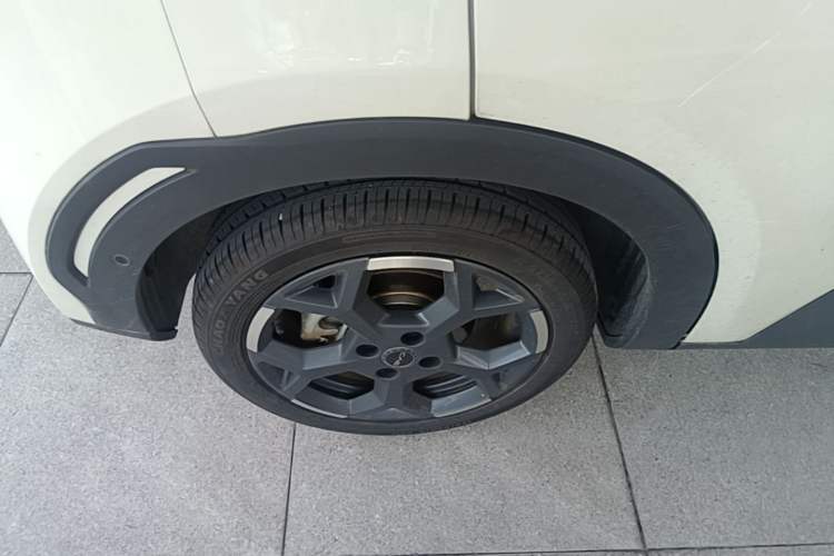Used BYD Seagull 2025 Smart Drive Version 305 km Freedom Edition Right Rear Wheel Hub