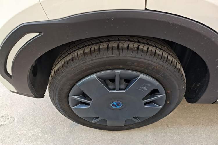 Used BYD Seagull 2025 Intelligent Driving Version 305 km Dynamic Edition Right Rear Wheel Hub