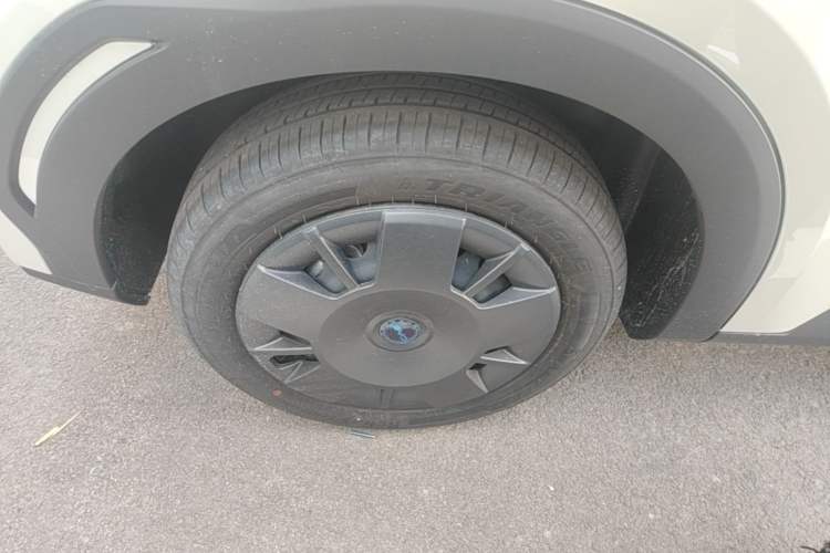 Used BYD Seagull 2025 Intelligent Driving Version 305 km Dynamic Edition Right Rear Wheel Hub
