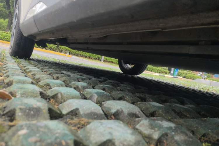 Used BYD Seagull 2025 305 km Free Version Right Side Sill