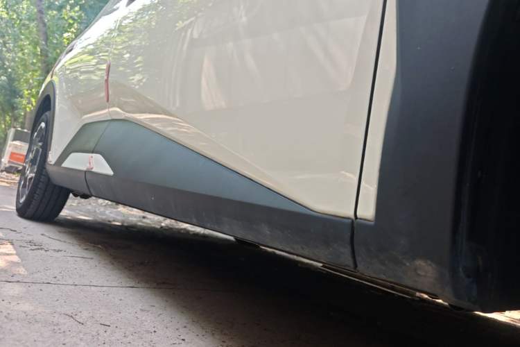 Used BYD Seagull 2025 305 km Free Version Right Side Sill