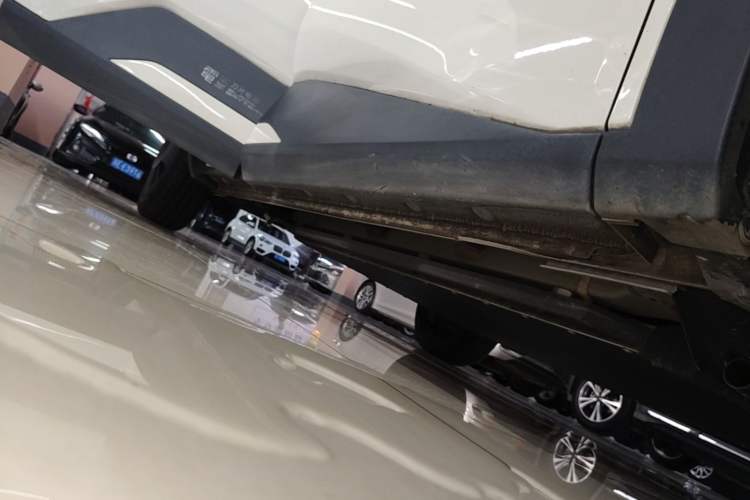 Used BYD Seagull 2025 305km Active Version Right Side Sill