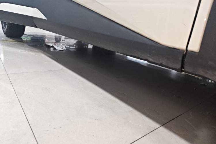 Used BYD Seagull 2025 405 km Flying Edition Right Side Sill