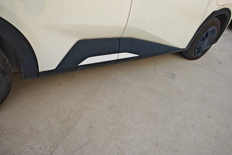 Used BYD Seagull 2025 Intelligent Driving Version 305 km Dynamic Edition Right Side Sill