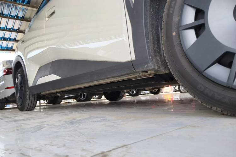 Used BYD Seagull 2025 305km Active Version Right Side Sill