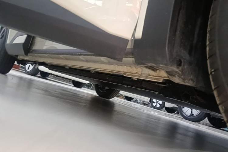 Used BYD Seagull 2025 305km Active Version Right Side Sill