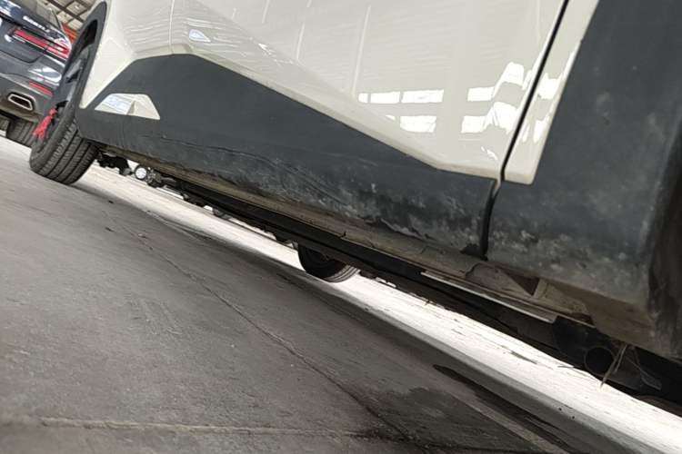 Used BYD Seagull 2025 305km Active Version Right Side Sill
