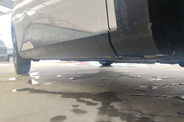 Used BYD Seagull 2025 305 km Free Version Right Side Sill
