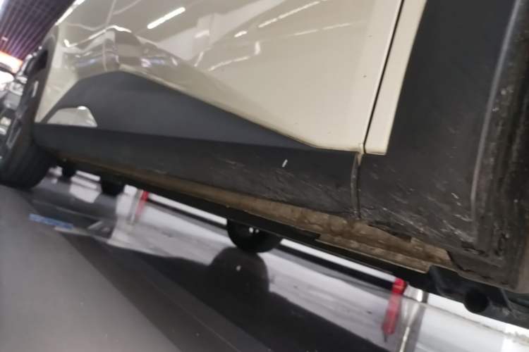 Used BYD Seagull 2025 Smart Drive Version 305 km Freedom Edition Right Side Sill
