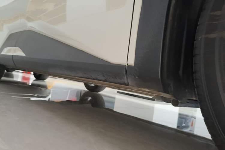 Used BYD Seagull 2025 Smart Drive Version 305 km Freedom Edition Right Side Sill