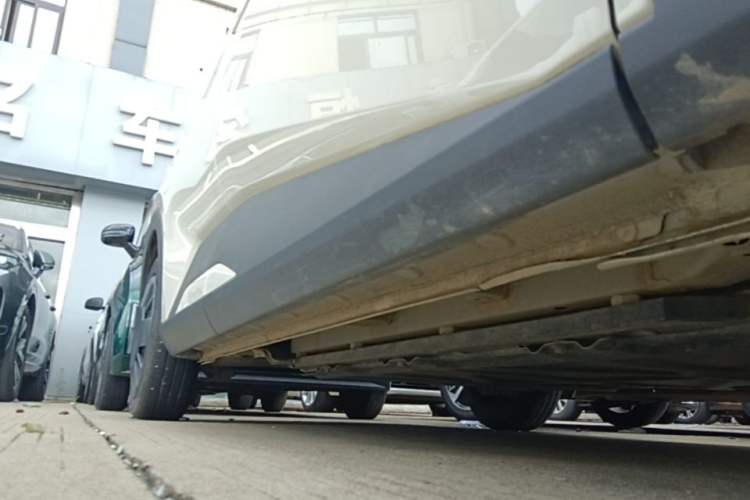 Used BYD Seagull 2025 305km Active Version Right Side Sill