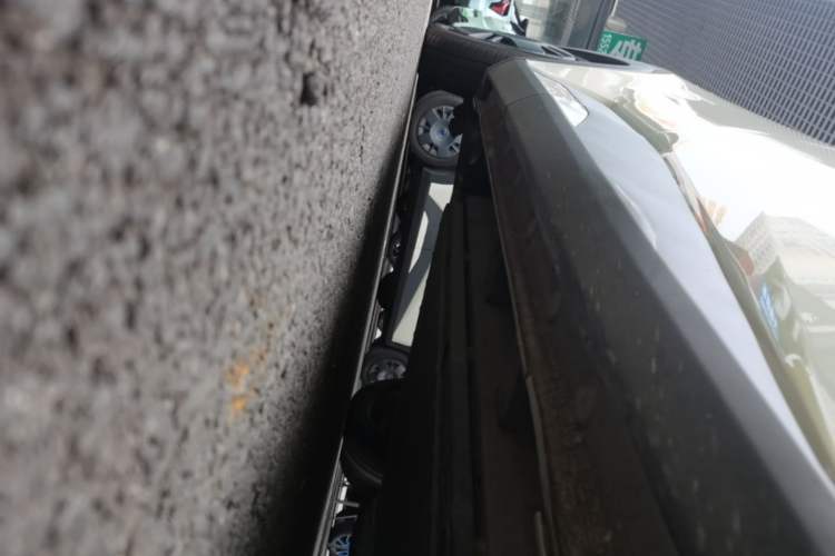 Used BYD Seagull 2025 305km Active Version Right Side Sill