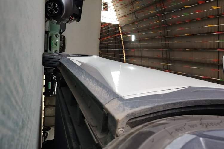 Used BYD Seagull 2025 305 km Free Version Right Side Sill