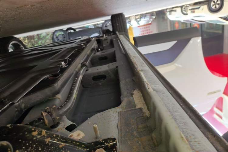 Used BYD Seagull 2025 Smart Drive Version 305 km Freedom Edition Right Side Sill