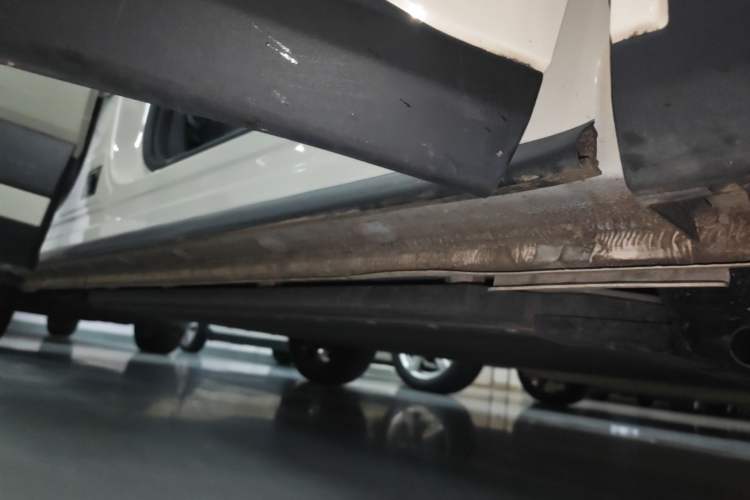 Used BYD Seagull 2025 405 km Flying Edition Right Side Sill