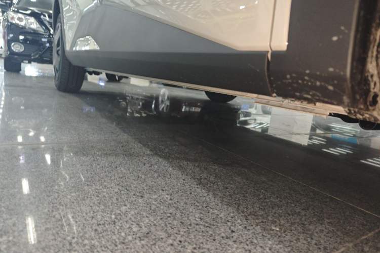 Used BYD Seagull 2025 305km Active Version Right Side Sill