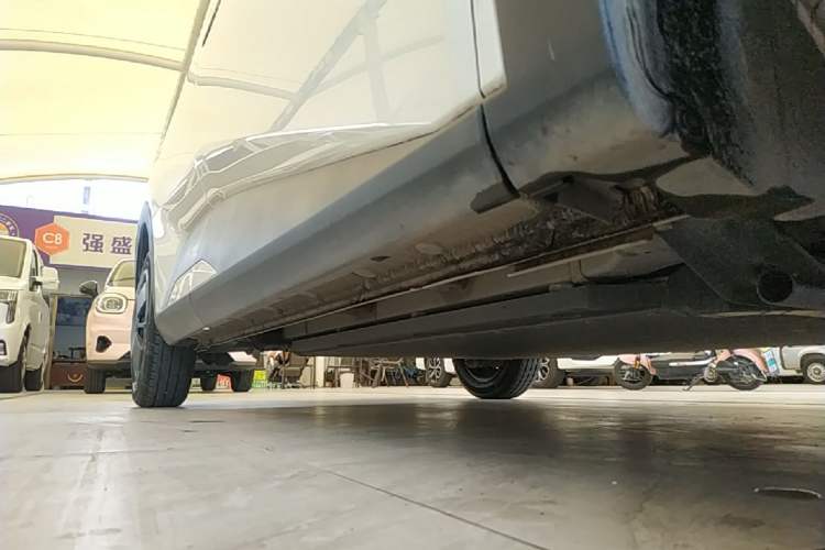 Used BYD Seagull 2025 305km Active Version Right Side Sill