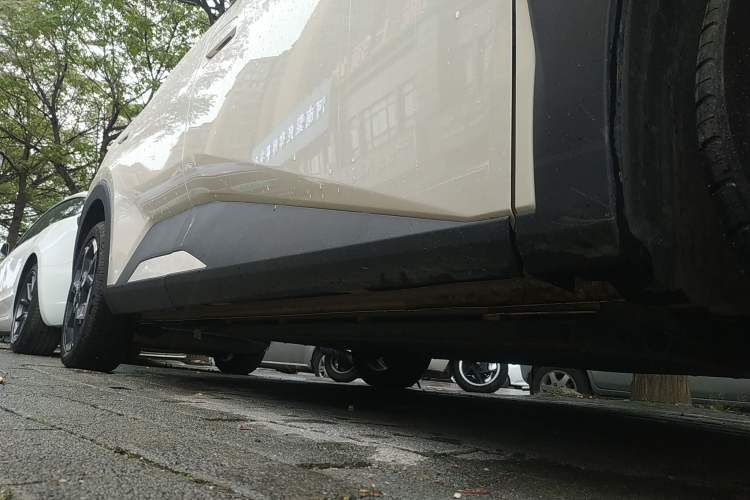 Used BYD Seagull 2025 305 km Free Version Right Side Sill