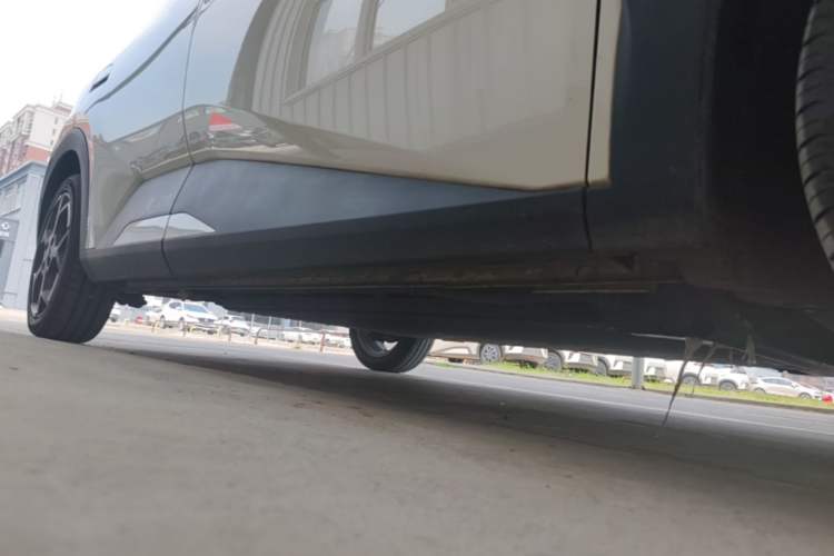 Used BYD Seagull 2025 Smart Drive Version 305 km Freedom Edition Right Side Sill