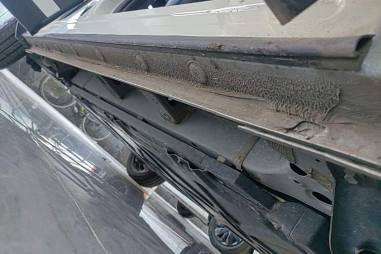 Used BYD Seagull 2025 305 km Free Version Right Side Sill
