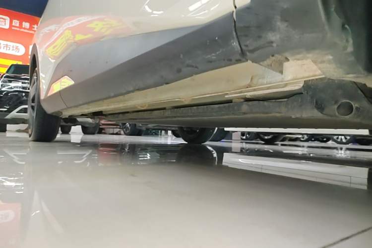 Used BYD Seagull 2025 305km Active Version Right Side Sill