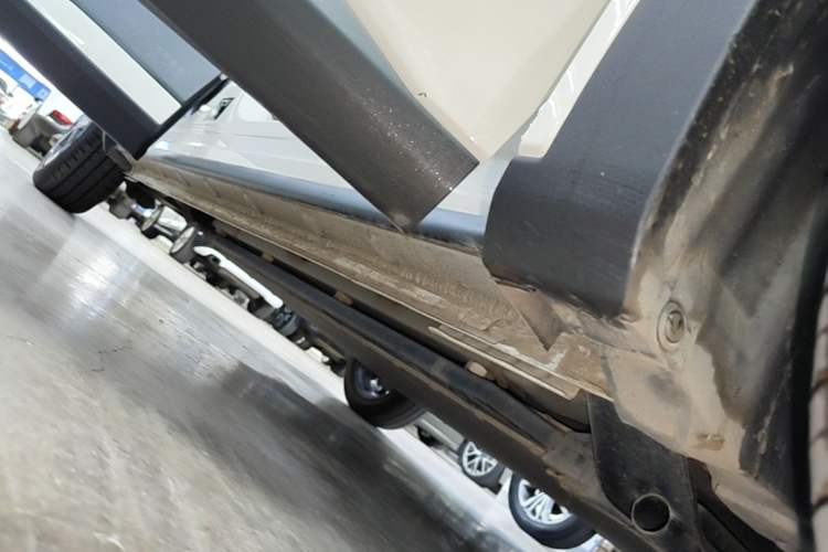 Used BYD Seagull 2025 305 km Free Version Right Side Sill